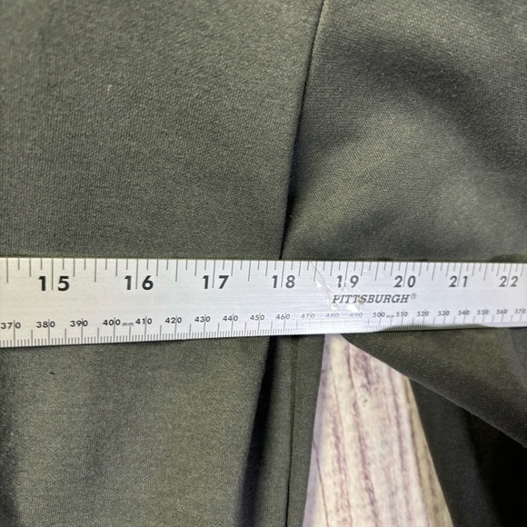 Embroidered Dog design Gray Graphic Crewneck Sweater Small - Picture 6 of 6